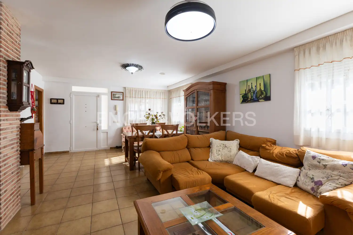 Sala d'estar de Casa o xalet en venda en Oropesa del Mar / Orpesa amb Aire condicionat, Calefacció i Jardí privat