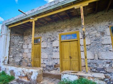 Maison rustique avec jardin à vendre à Calle diseminado montañeta 61