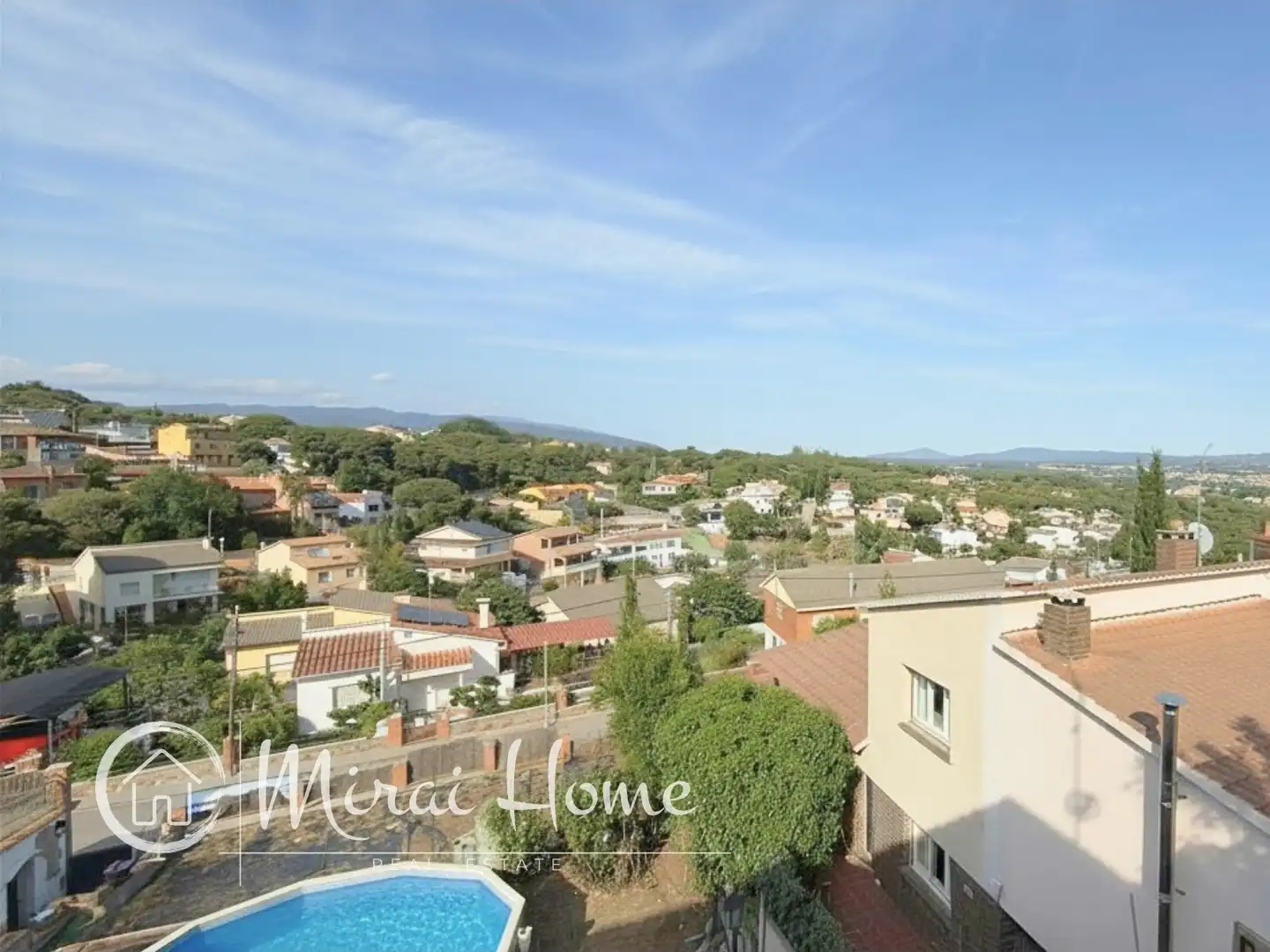 Vista exterior de Casa o xalet en venda en Santa Eulàlia de Ronçana amb Calefacció, Jardí privat i Parquet
