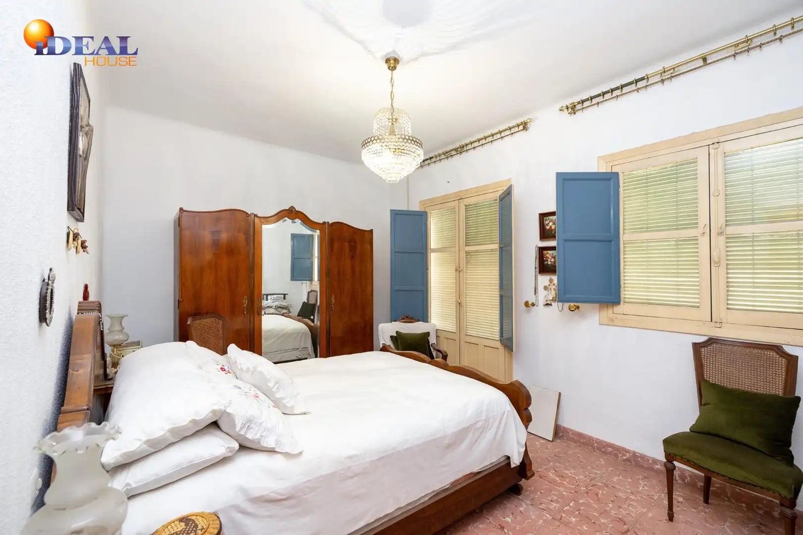 Casa con terraza en venta en Calle Calle Cristóbal Colón 8, imagen 11