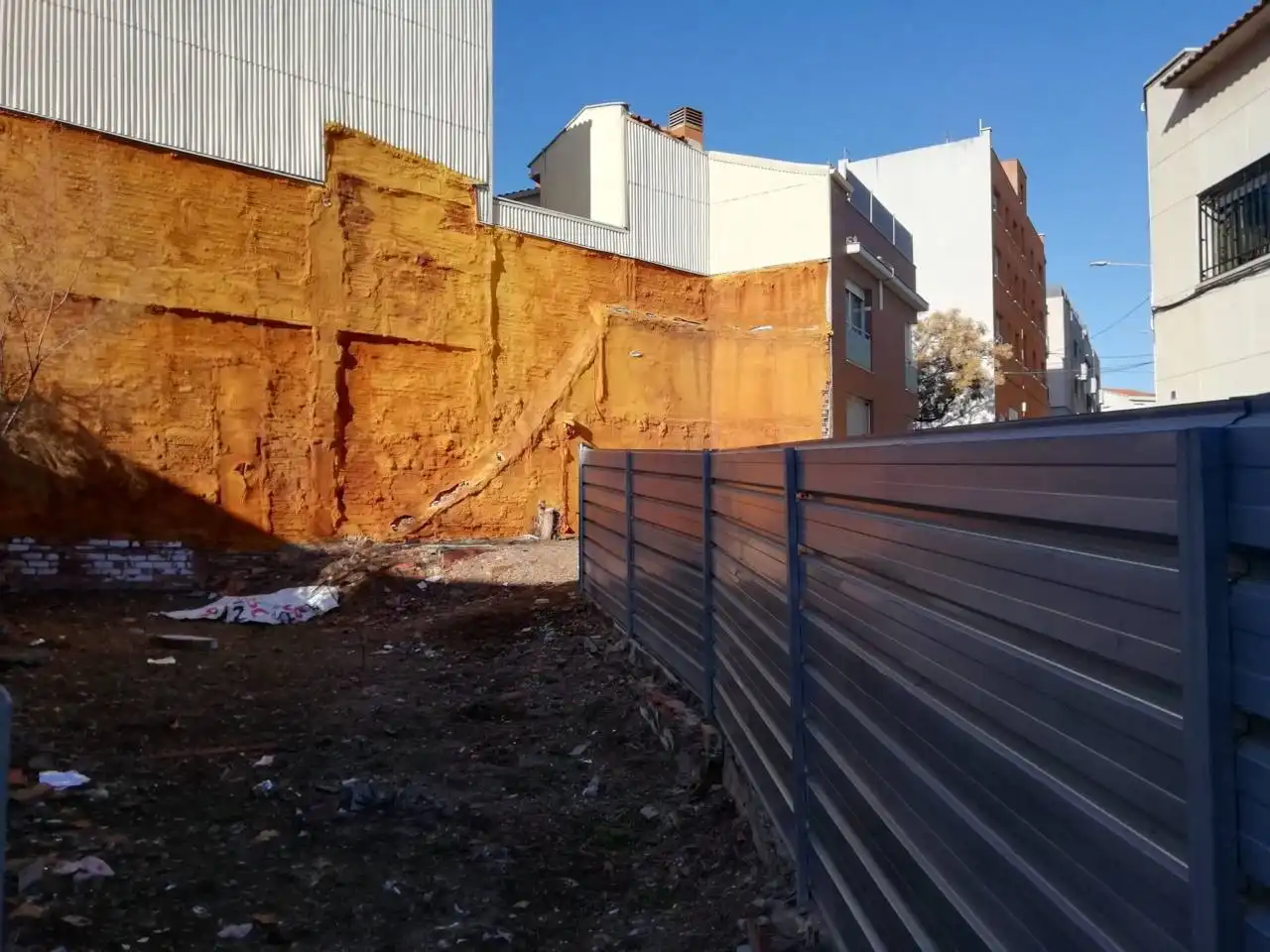 Außenansicht von Residential zum Verkauf in Terrassa