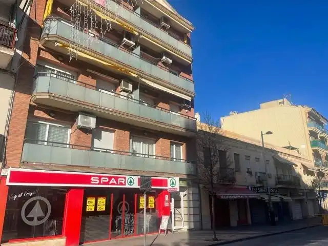 Appartement à vendre à Carrer PERE BADIA, imagen 2
