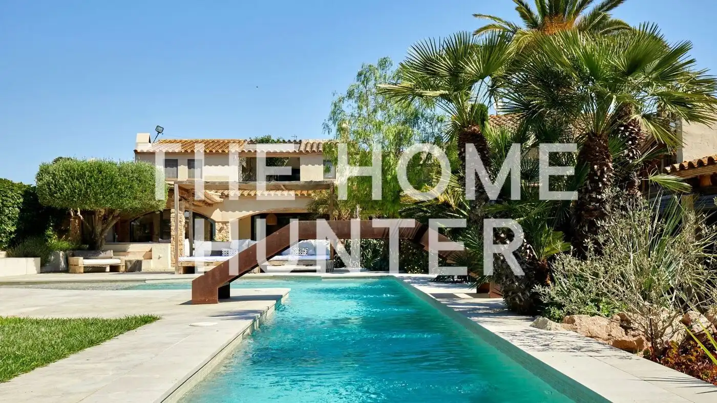 Exterior view of Houses for sale in Ventalló  with Air Conditioner, Heating and Private garden