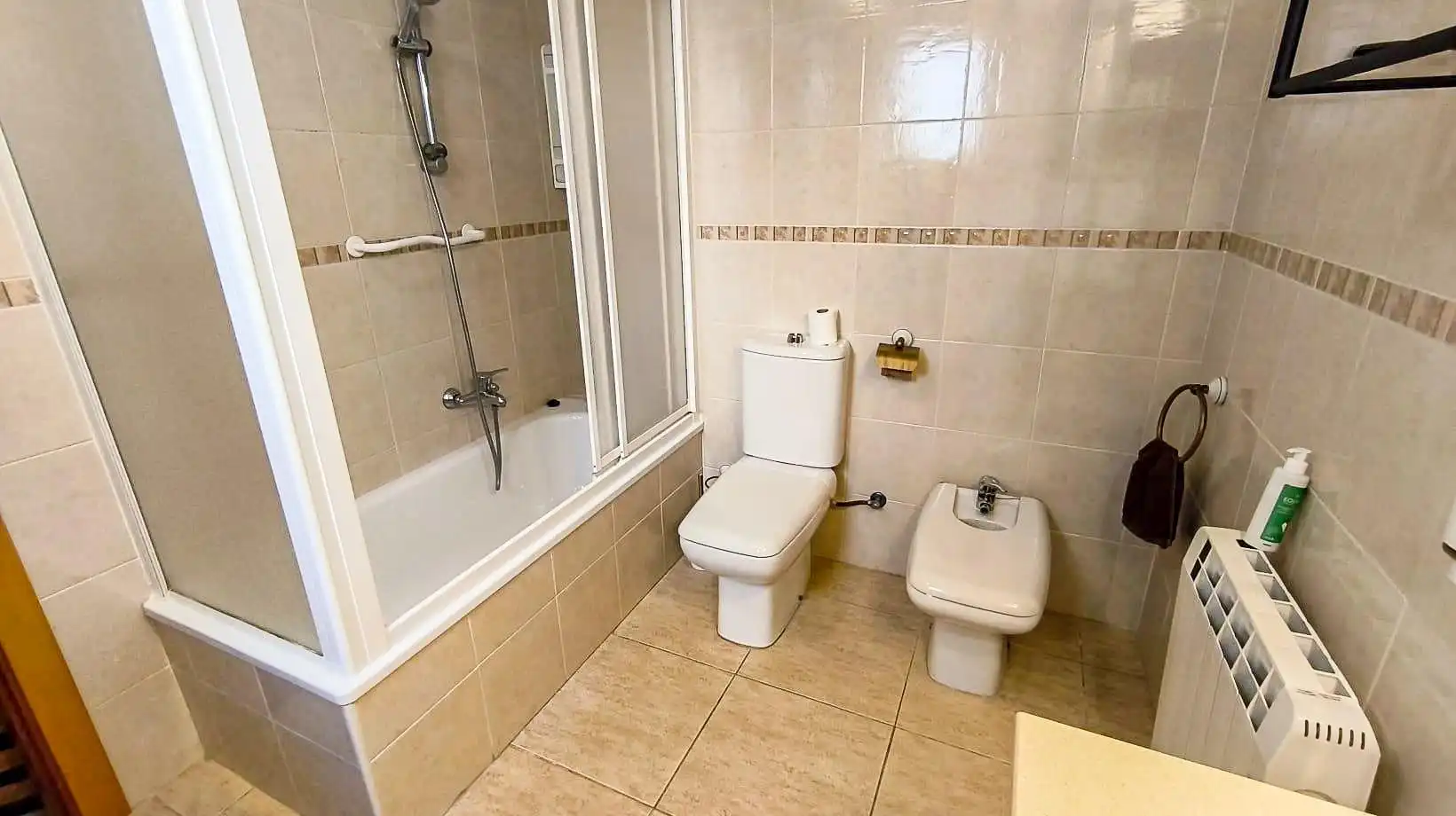 Baño de Piso en venta en Montbrió del Camp con Aire acondicionado, Calefacción y Balcón