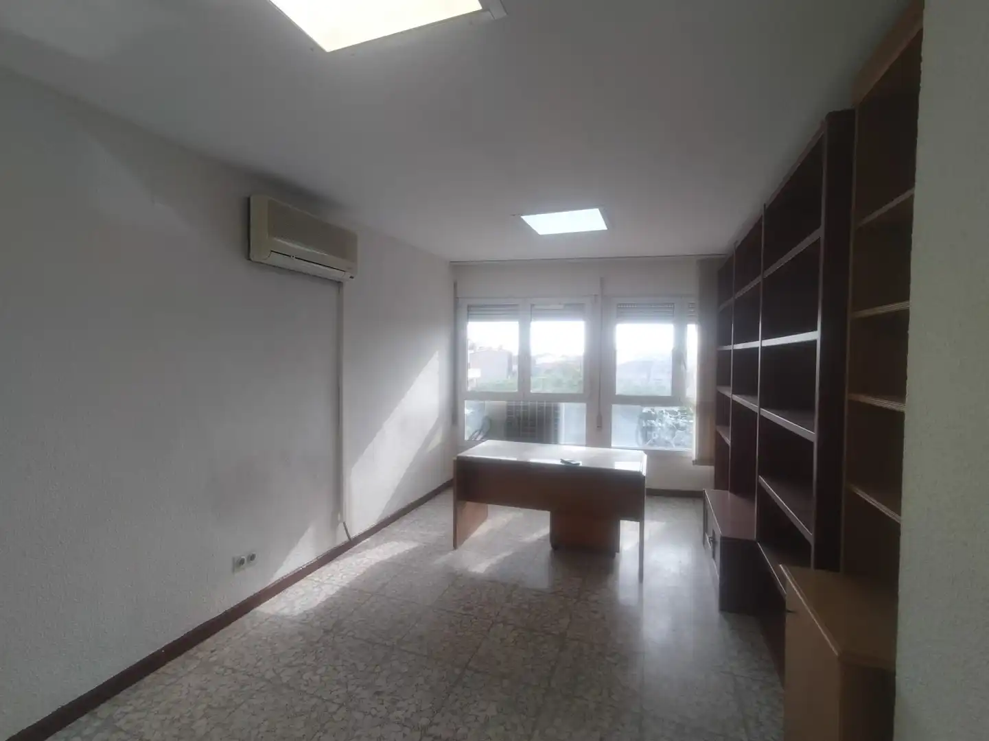 Ufficio con ascensore in affitto a Centro, imagen 24
