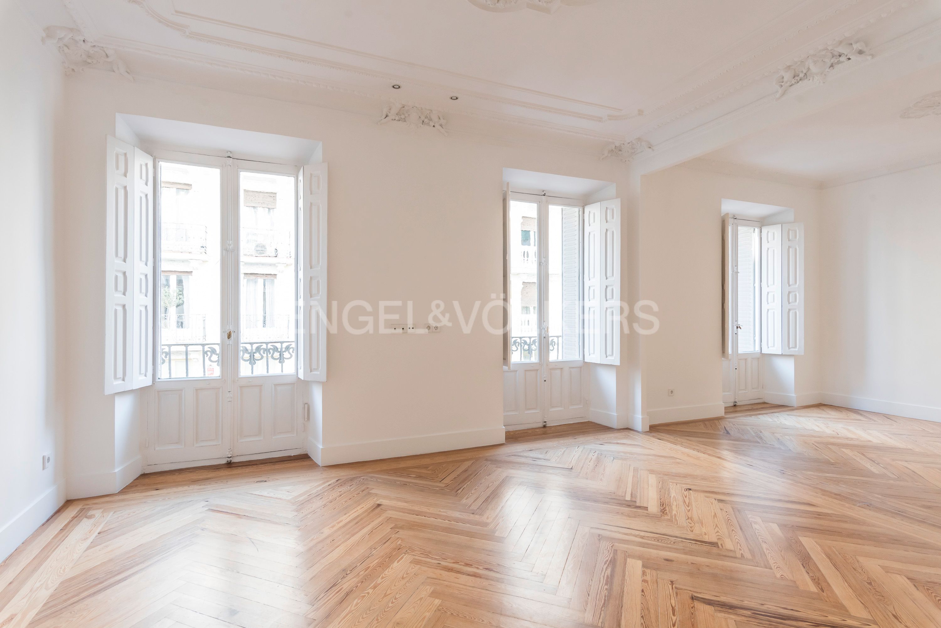 Sala d'estar de Apartament de lloguer en  Madrid Capital amb Aire condicionat, Calefacció i Terrassa