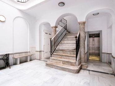Appartement avec balcon à vendre à Alameda - Mentidero - Teatro Falla