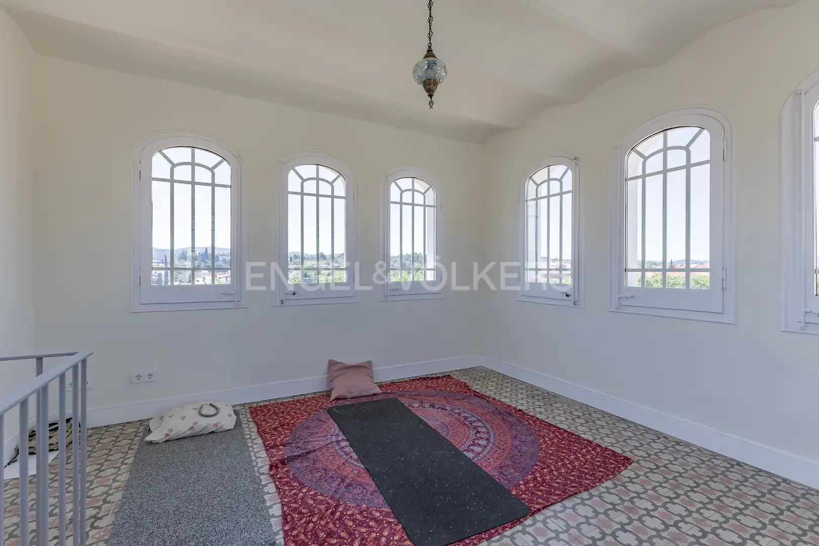 Exterior view of Houses for rent in Sant Cugat del Vallès  with Air Conditioner, Heating and Private garden