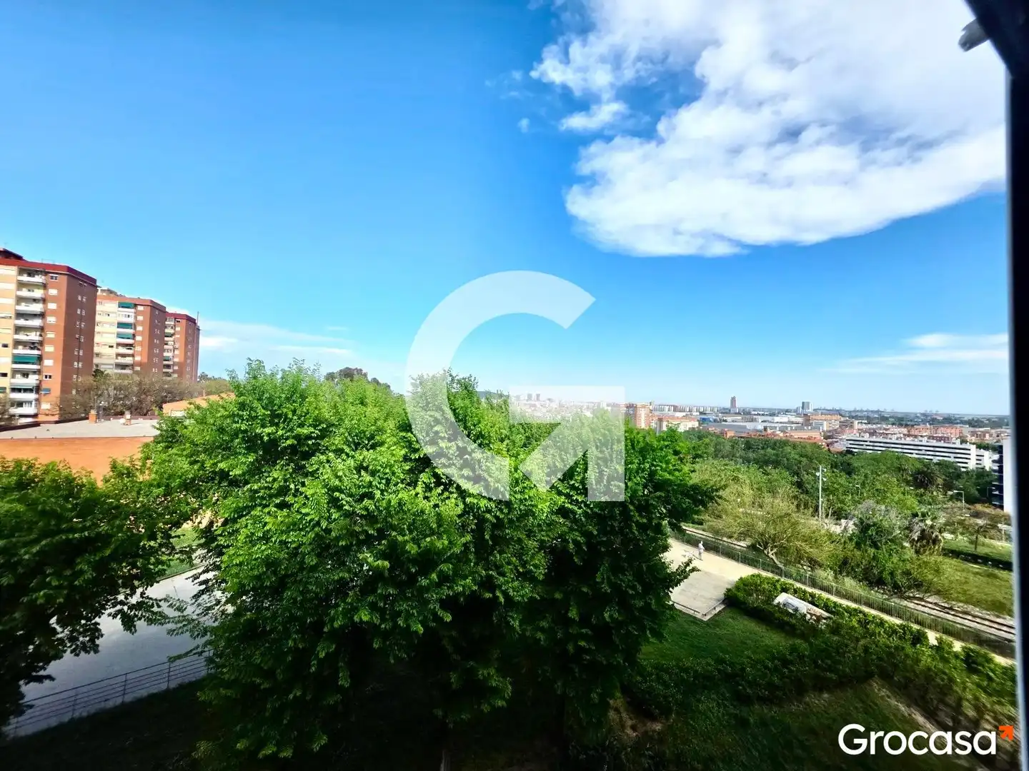 Garden of Flat for sale in Cornellà de Llobregat  with Air Conditioner, Heating and Oven