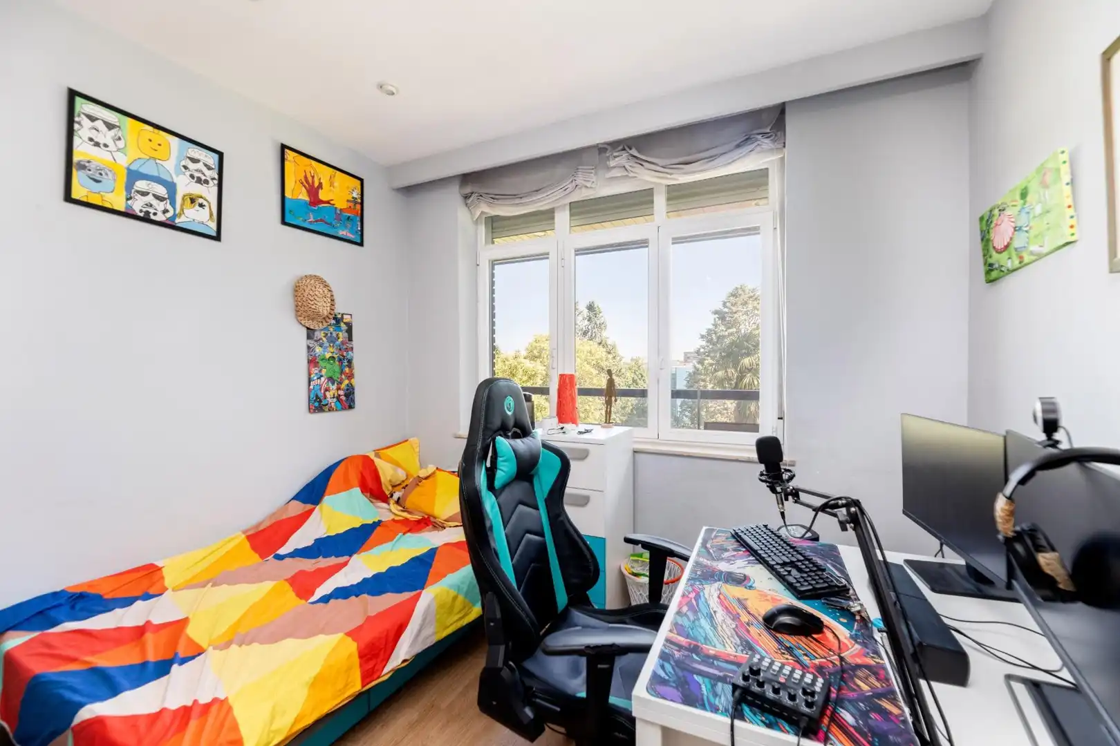 Schlafzimmer von Wohnungen zur Miete in Madrid mit Klimaanlage, Privatgarten und Terrasse