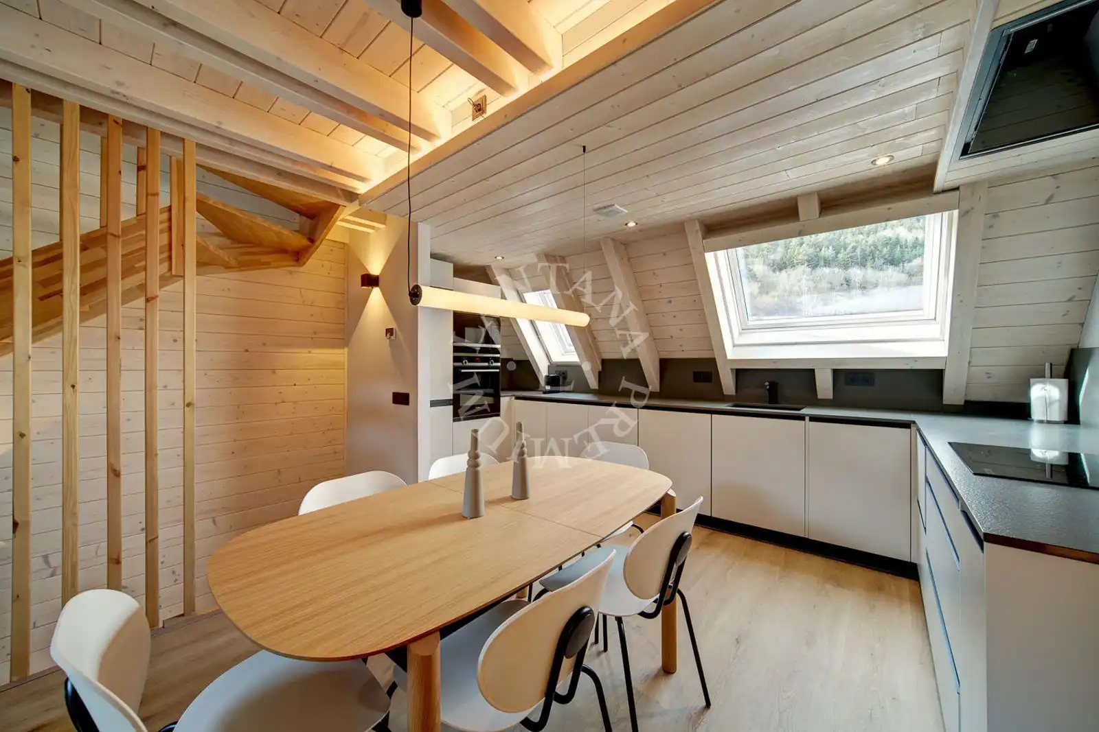 Kitchen of Houses for sale in Naut Aran  with Heating, Parquet flooring and Oven