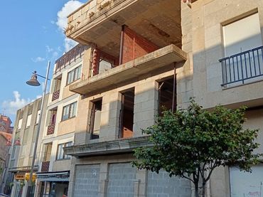 Misto residenziale in vendita a Rúa Serafín Tubío
