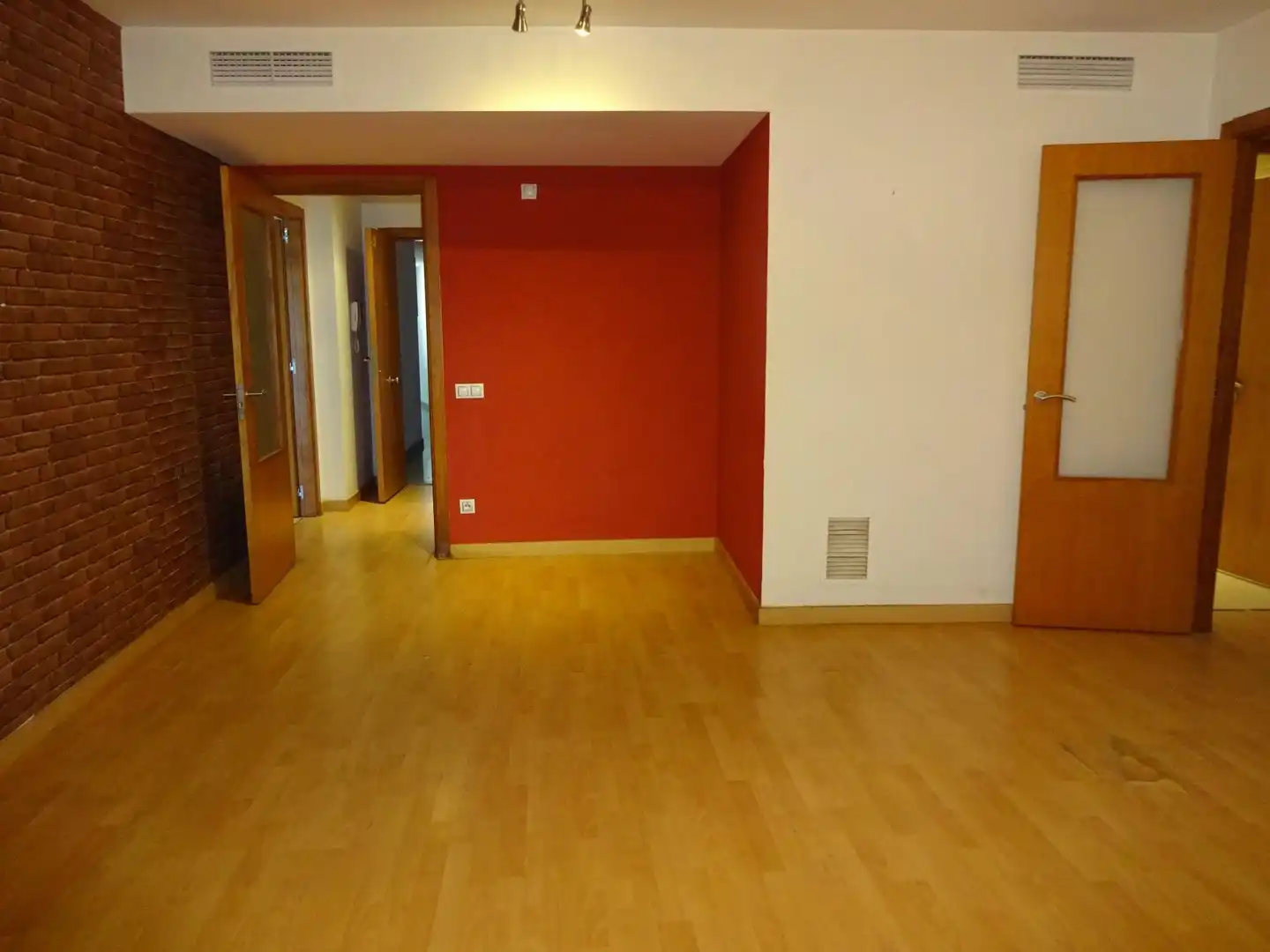 Piso en venta en Mataró con Aire acondicionado, Calefacción y Piscina comunitaria