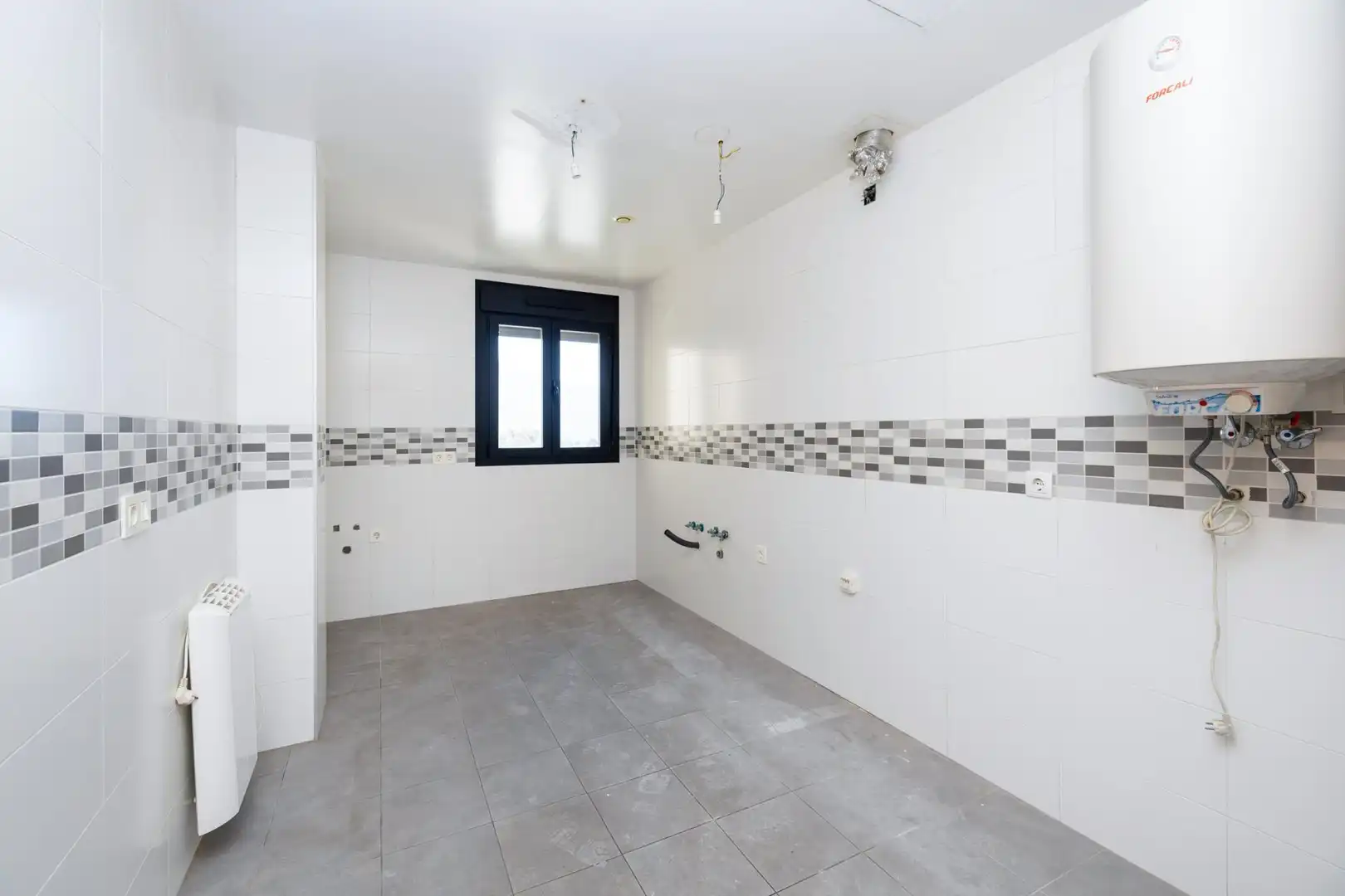 Bathroom of Flat for sale in Órgiva  with Heating and Storage room