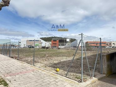 Terreny residencial en venda a De la Acacia