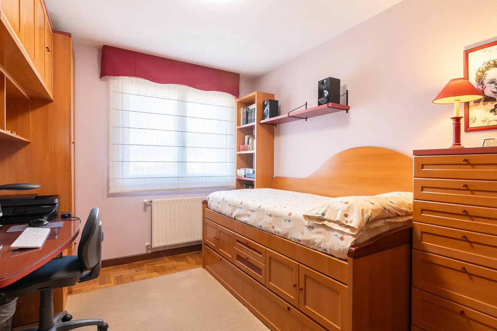 Dormitori de Pis en venda en  Pamplona / Iruña amb Calefacció, Parquet i Traster