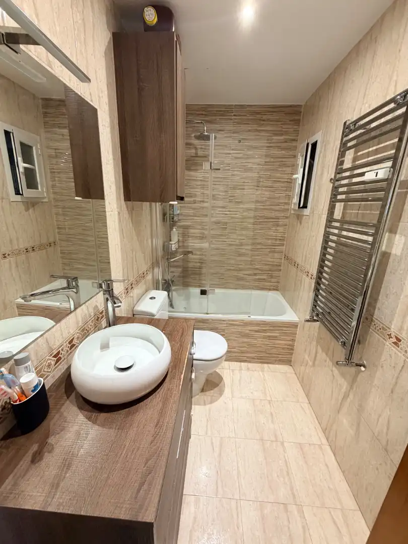 Baño de Piso en venta en Madrid con Aire acondicionado, Calefacción y Parquet