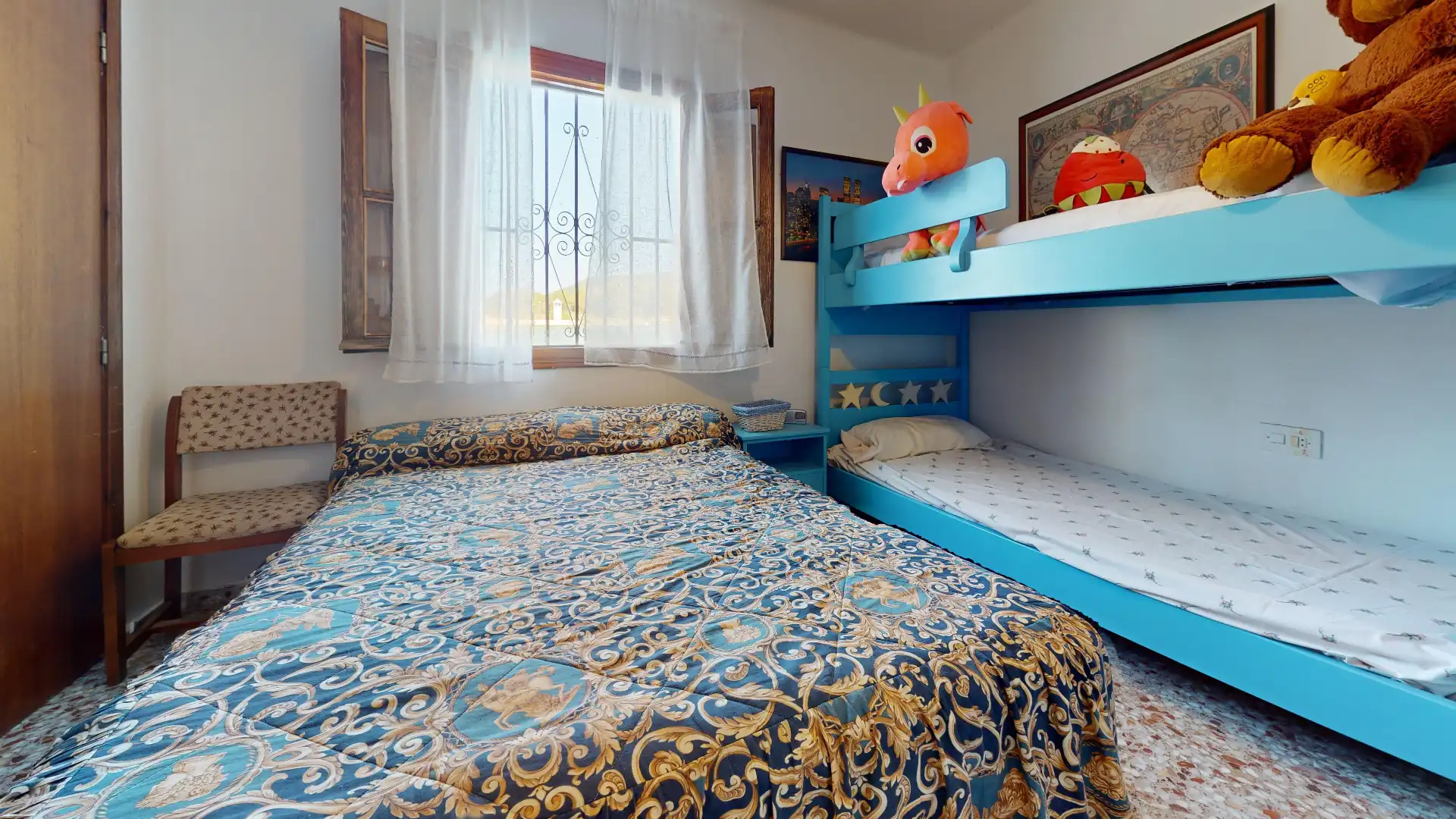 Habitación de Casa o chalet en venta en Vilamarxant con Jardín privado, Piscina y Amueblado
