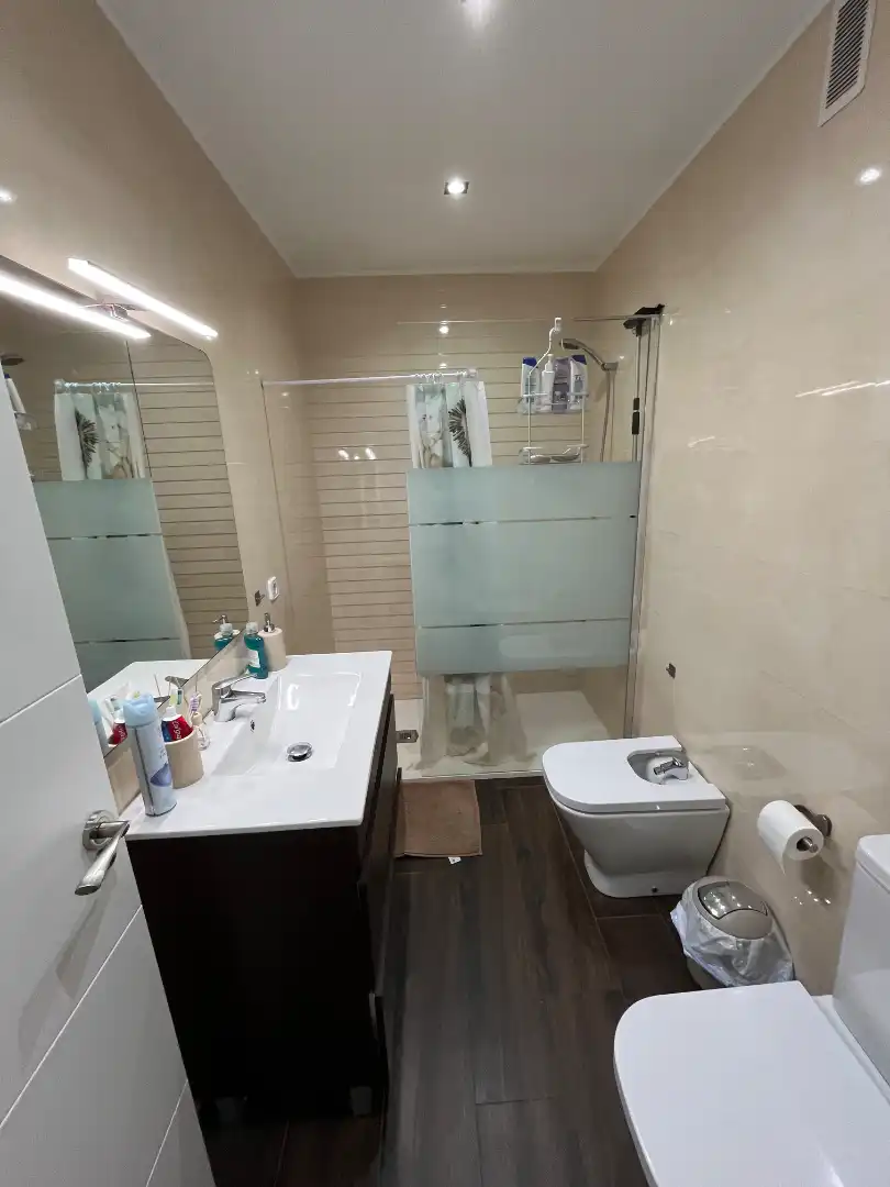 Bathroom of Flat for sale in Alcalá de Henares  with Air Conditioner, Heating and Terrace