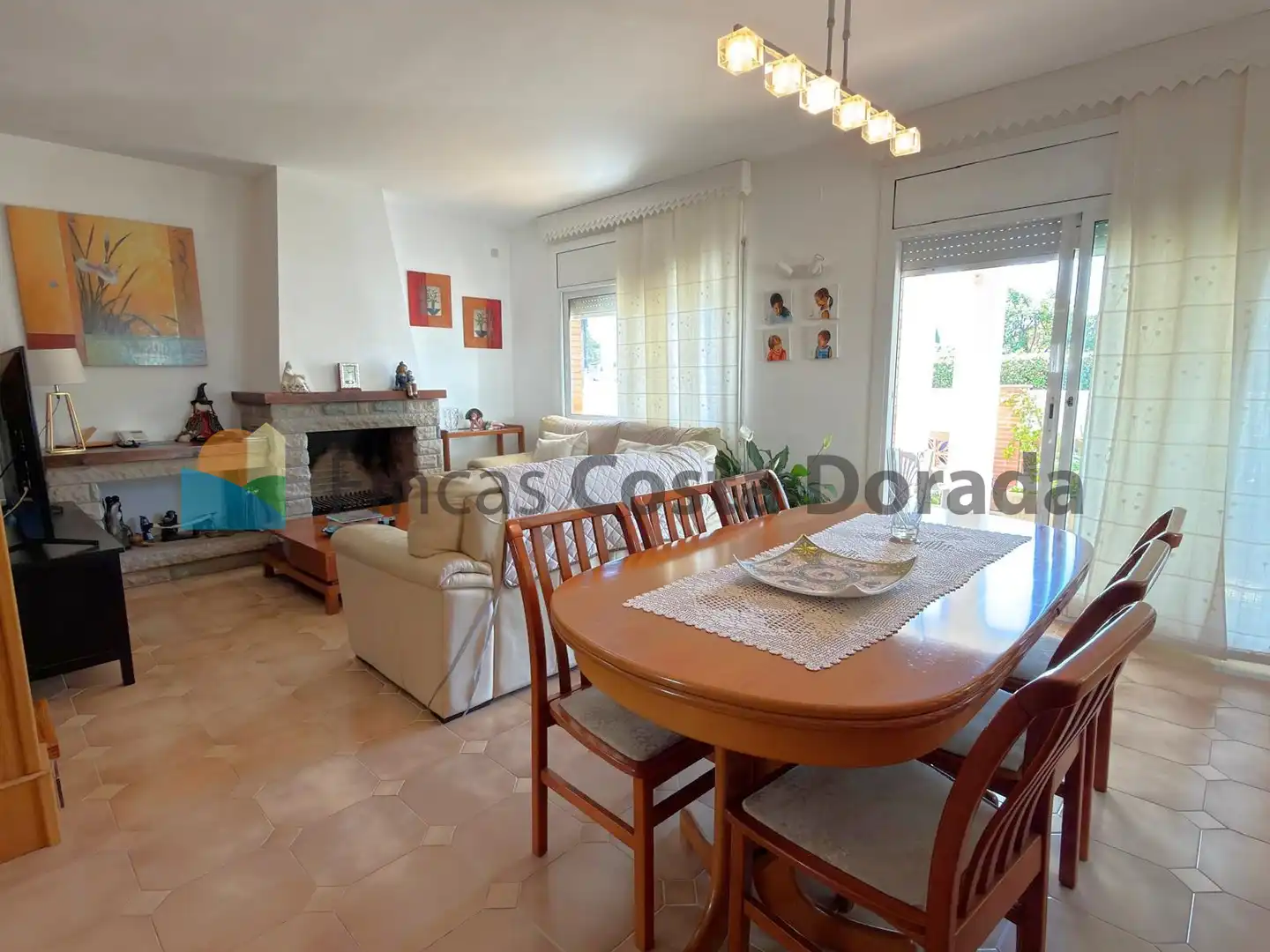 Dining room of Houses for sale in Cubelles  with Air Conditioner, Private garden and Parquet flooring