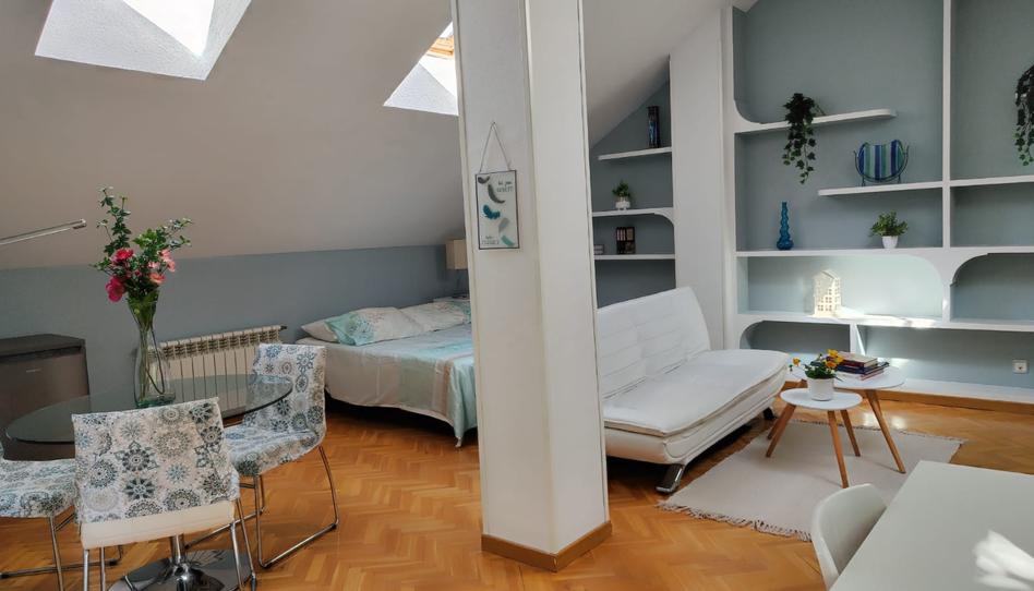 Photo 1 of Attic to rent in Calle Tegucigalpa, Salvador, Madrid
