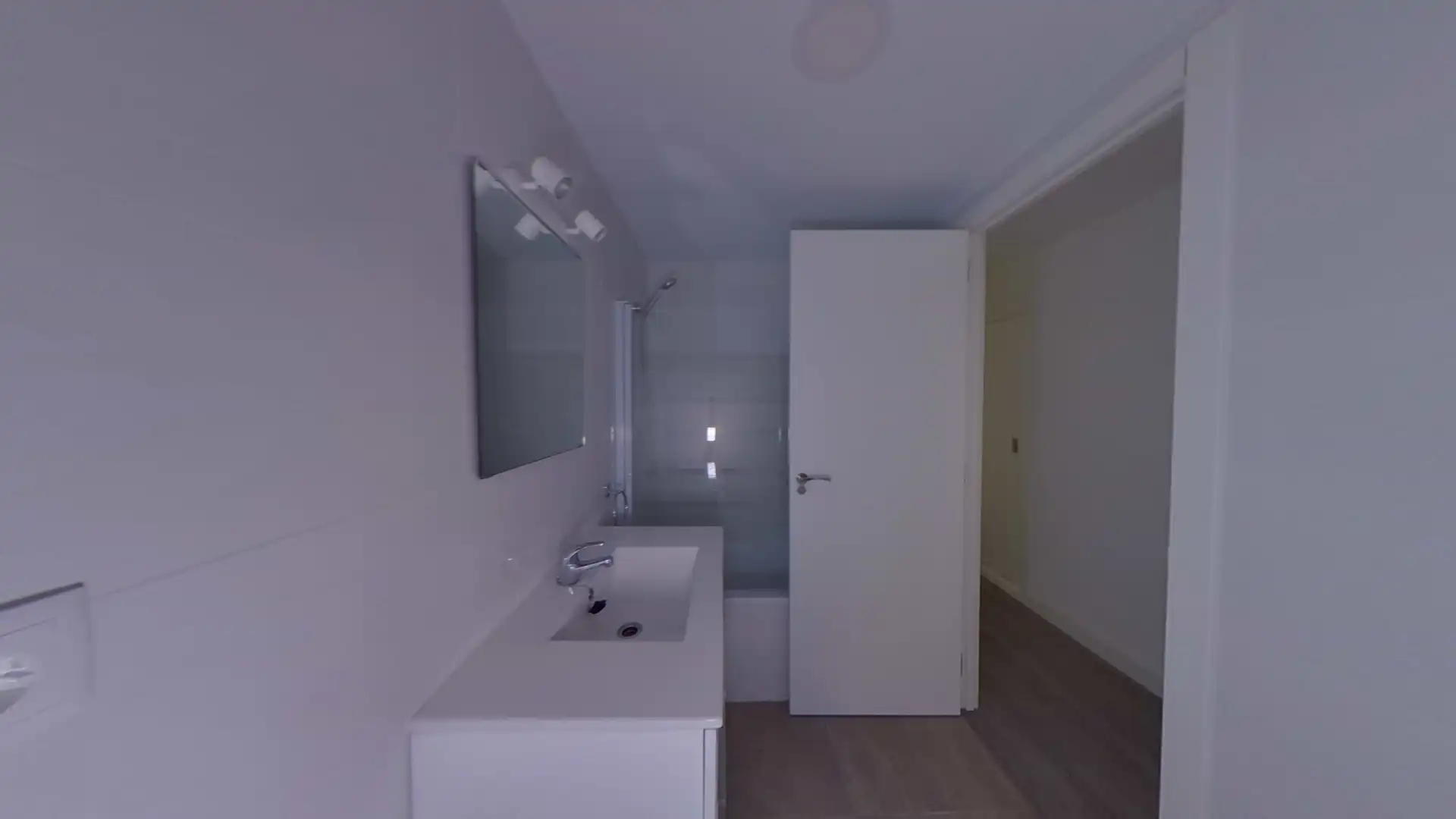 Bathroom of Flat for sale in Murcia  with Parquet flooring and Storage room