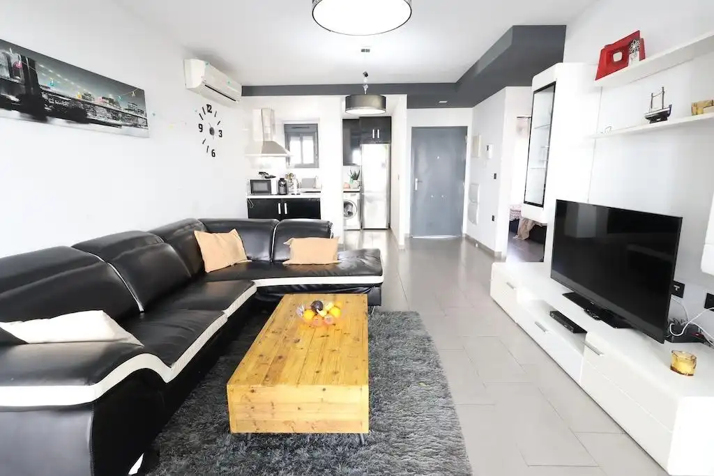 Apartamento con piscina en venta en Calle Granate, imagen 8