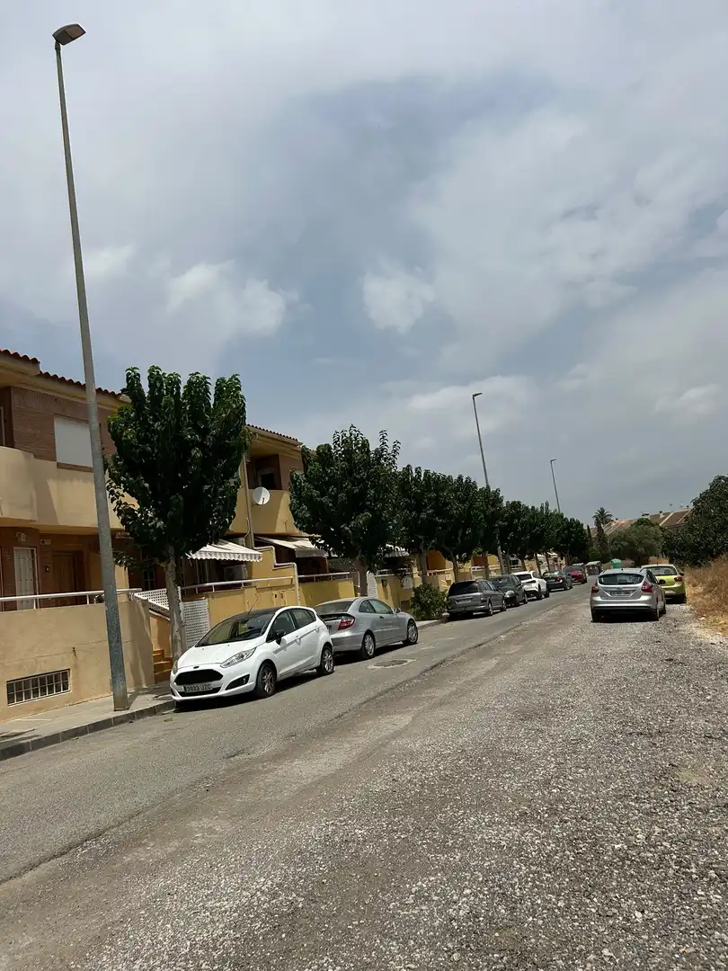 Vista exterior de Casa adosada en venda en Murcia amb Aire condicionat, Calefacció i Parquet