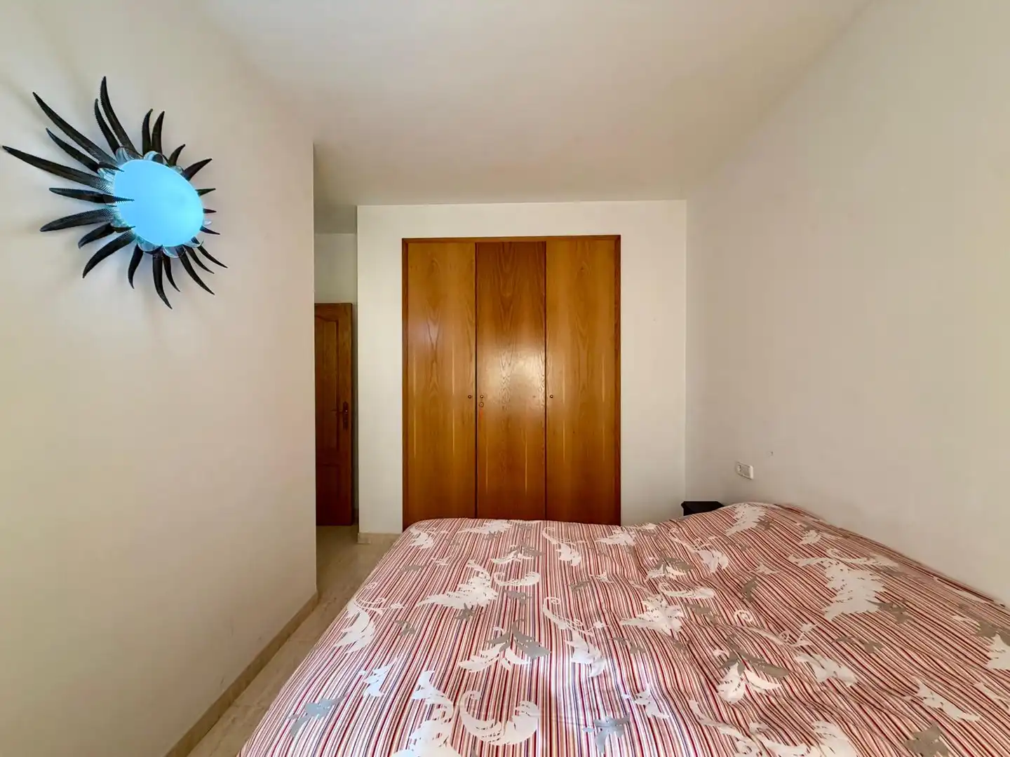 Schlafzimmer von Wohnung zum Verkauf in Palamós mit Klimaanlage, Terrasse und Möbliert