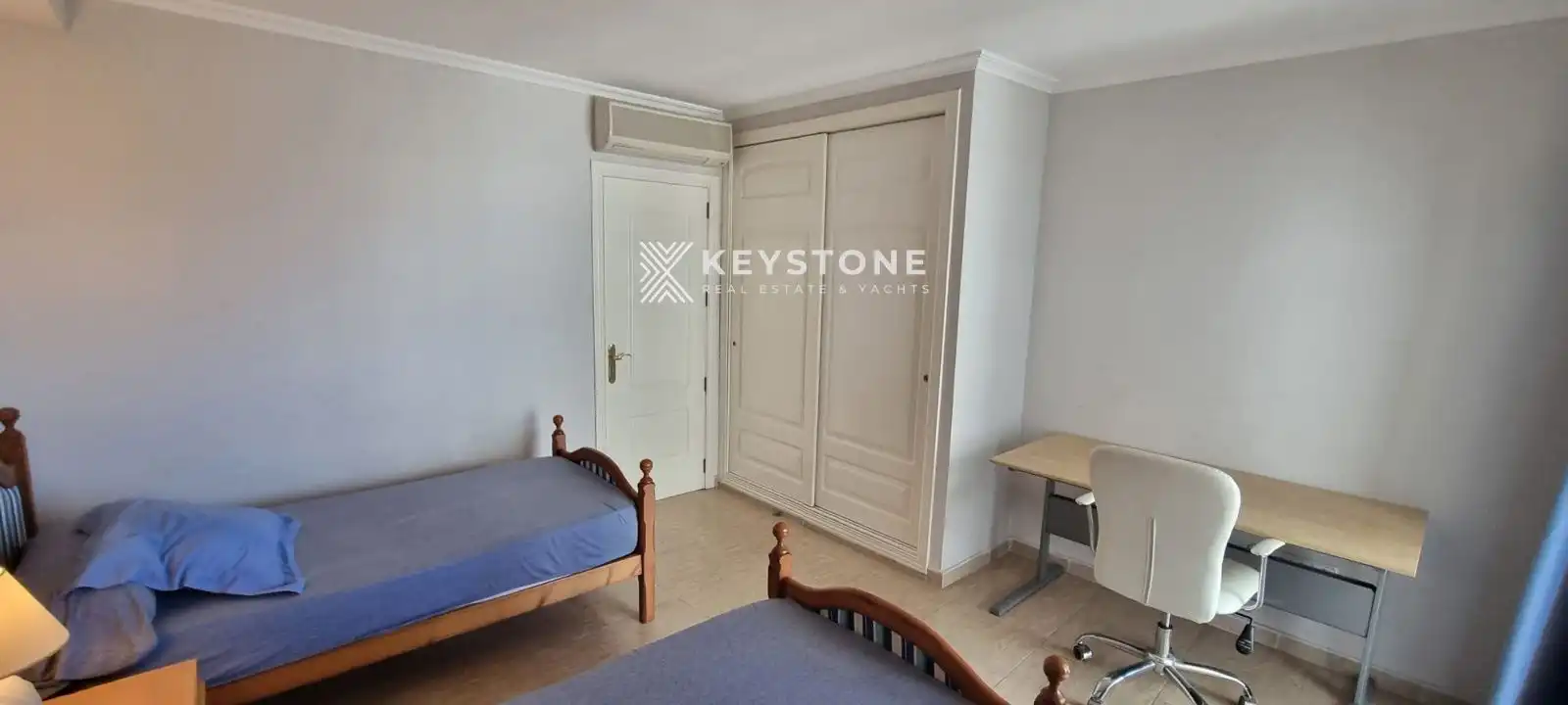 Flat for rent in N/A, Población de Arroyo