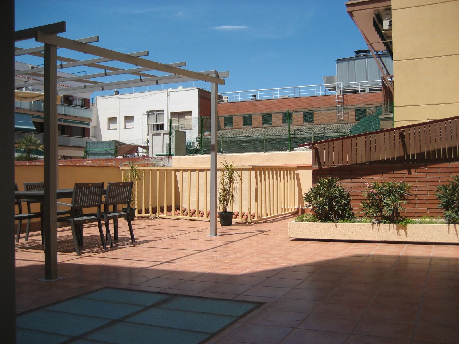Terraza de Dúplex en venta en Sant Joan Despí con Terraza, Horno y Lavadora