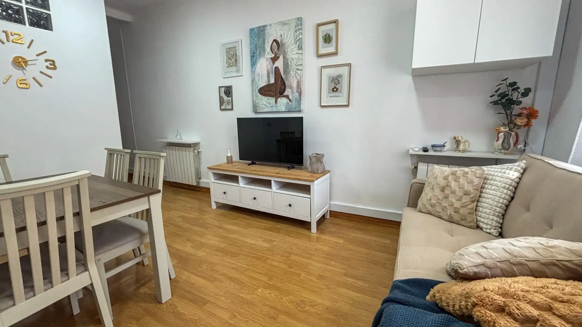 Piso con terraza en venta en Calle MARINA, imagen 4
