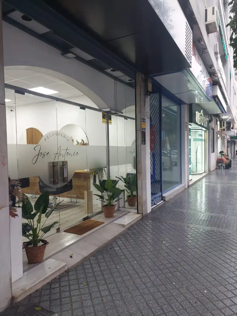 Commercial properties for rent in Córdoba  with Air Conditioner and Heating