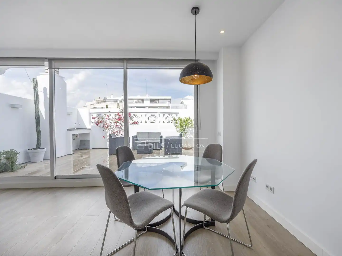 Terrassa de Àtic de lloguer en Valencia amb Aire condicionat, Calefacció i Parquet