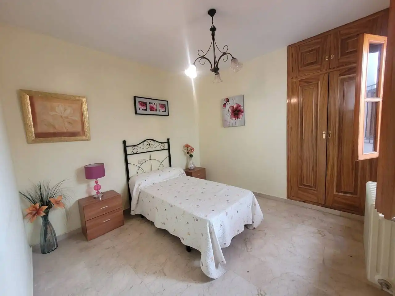 Bedroom of Flat for sale in Baza  with Heating and Furnished