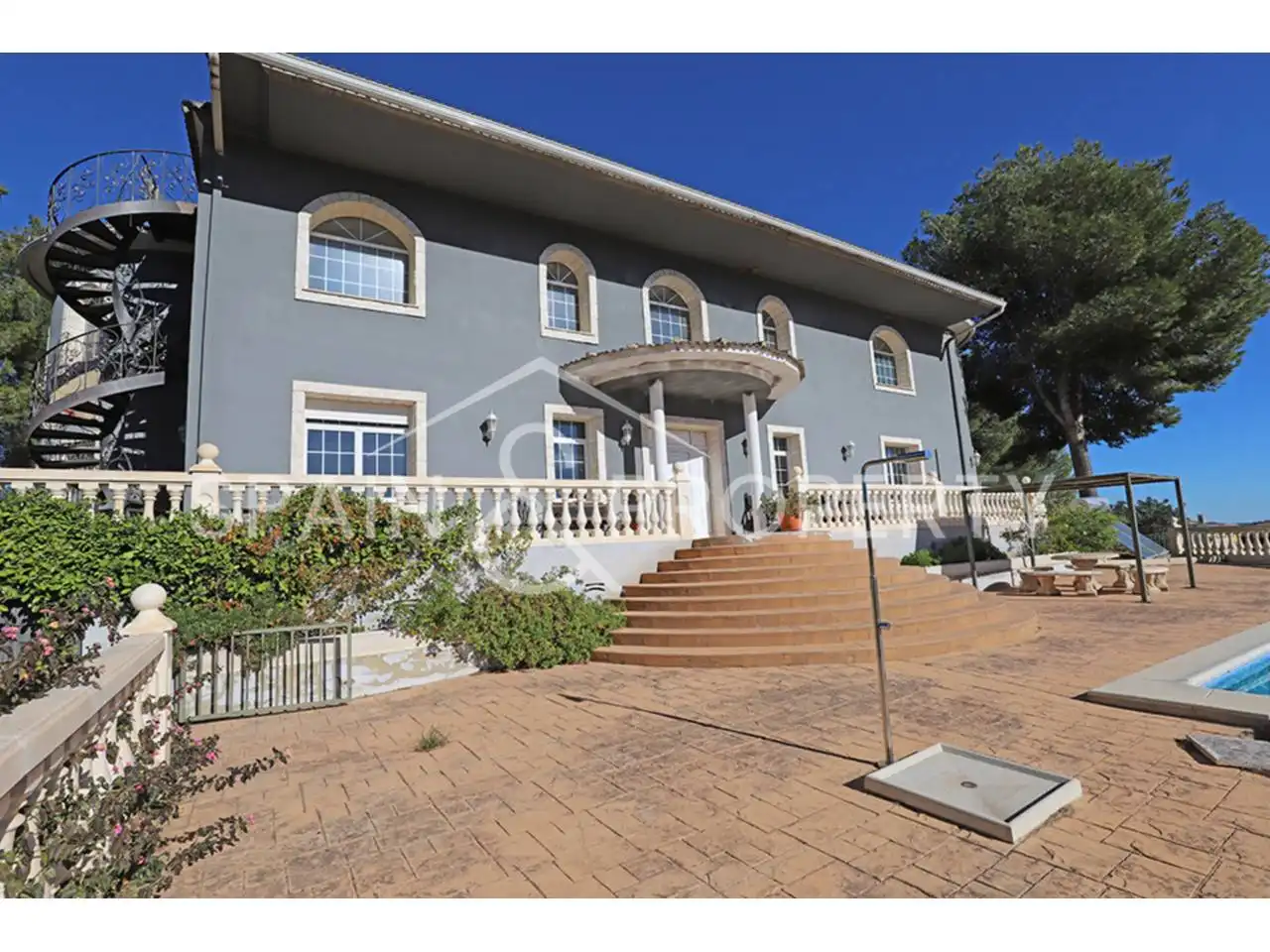Vista exterior de Casa o chalet en venta en Turís con Aire acondicionado, Calefacción y Jardín privado