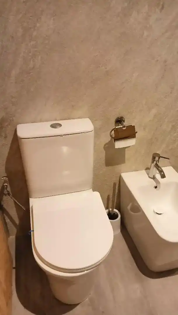 Bany de Casa adosada de lloguer en Lalueza amb Aire condicionat, Jardí privat i Parquet