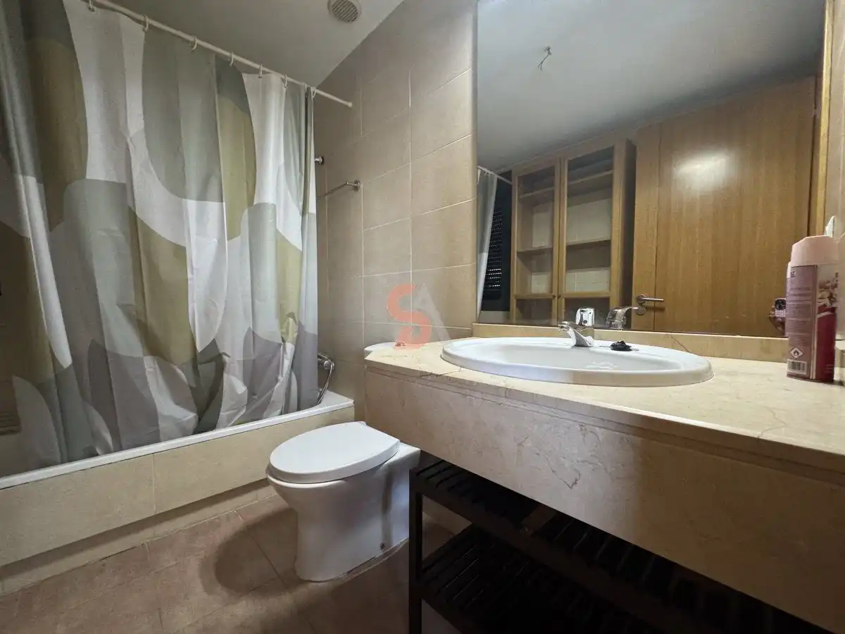 Baño de Piso de alquiler en Arroyo de la Encomienda con Aire acondicionado, Calefacción y Terraza