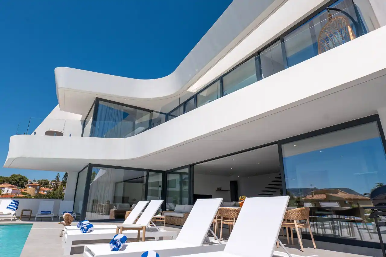 Chalet con terraza en venta en Marisol Park - Ortembach - Los Almendros, imagen 28