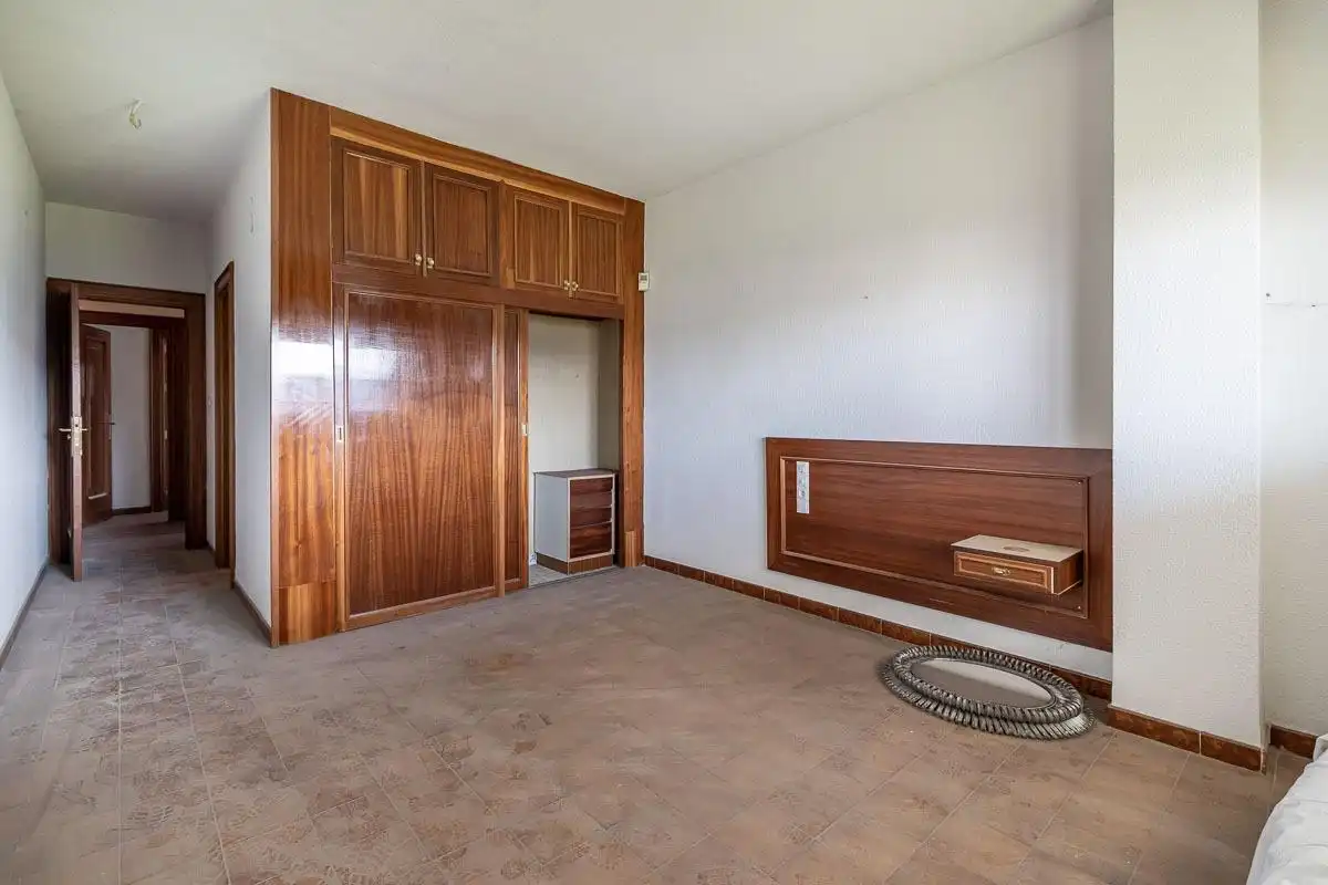 Dormitori de Finca rústica en venda en Santa Fe amb Calefacció, Jardí privat i Terrassa