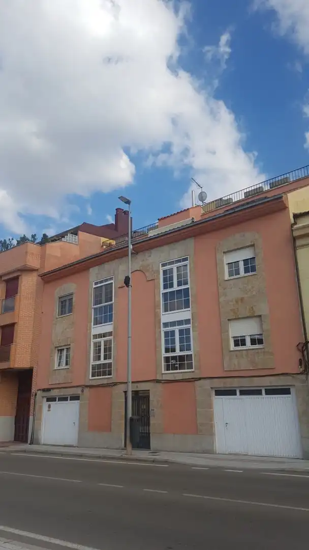 Piso de alquiler en Teso de la Feria - Arrabal