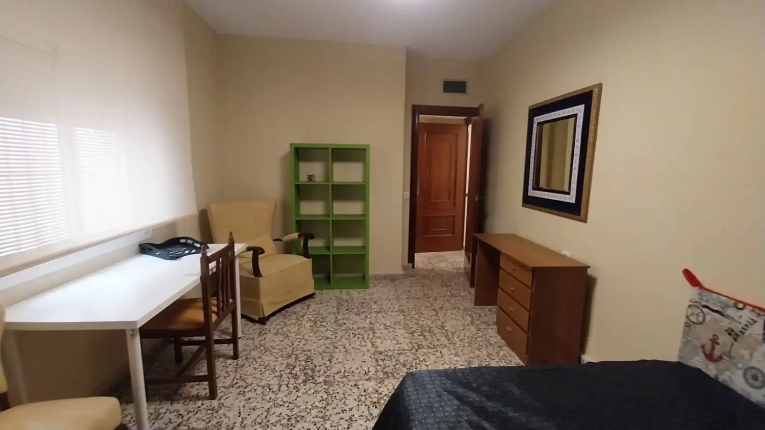 Schlafzimmer von Wohnung zur Miete in Jaén mit Möbliert