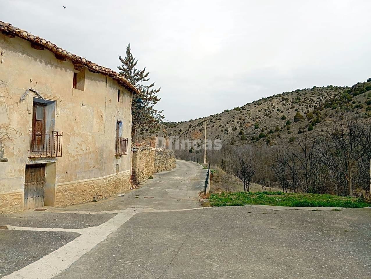 Exterior view of Country house for sale in Cubla