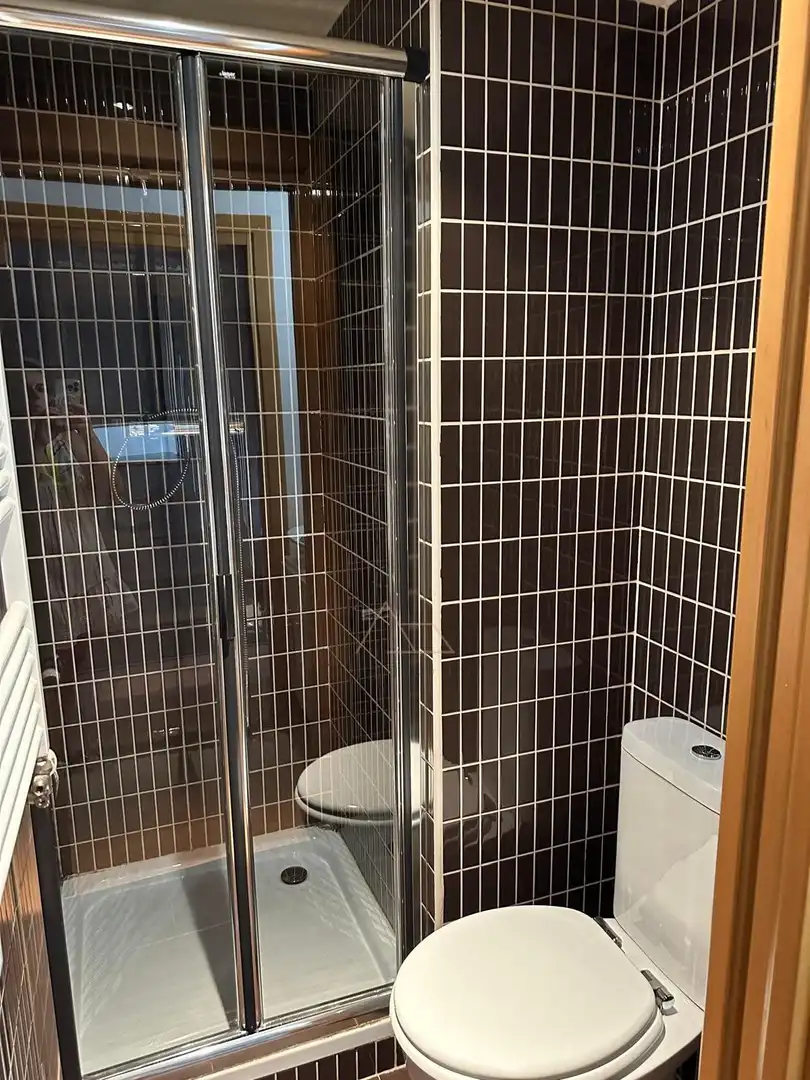 Badezimmer von Maisonette zum Verkauf in Alpicat mit Klimaanlage und Schwimmbad