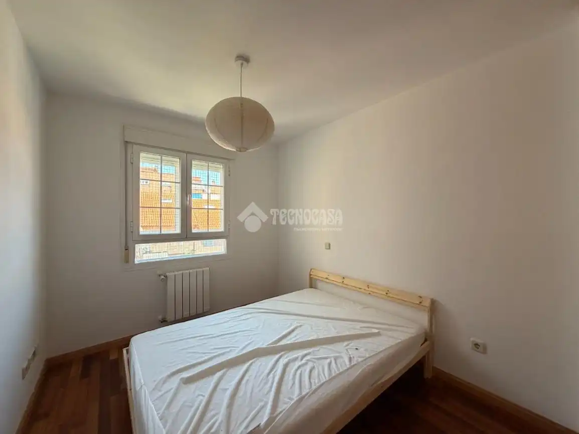 Habitación de Casa adosada de alquiler en Algete con Aire acondicionado, Calefacción y Jardín privado
