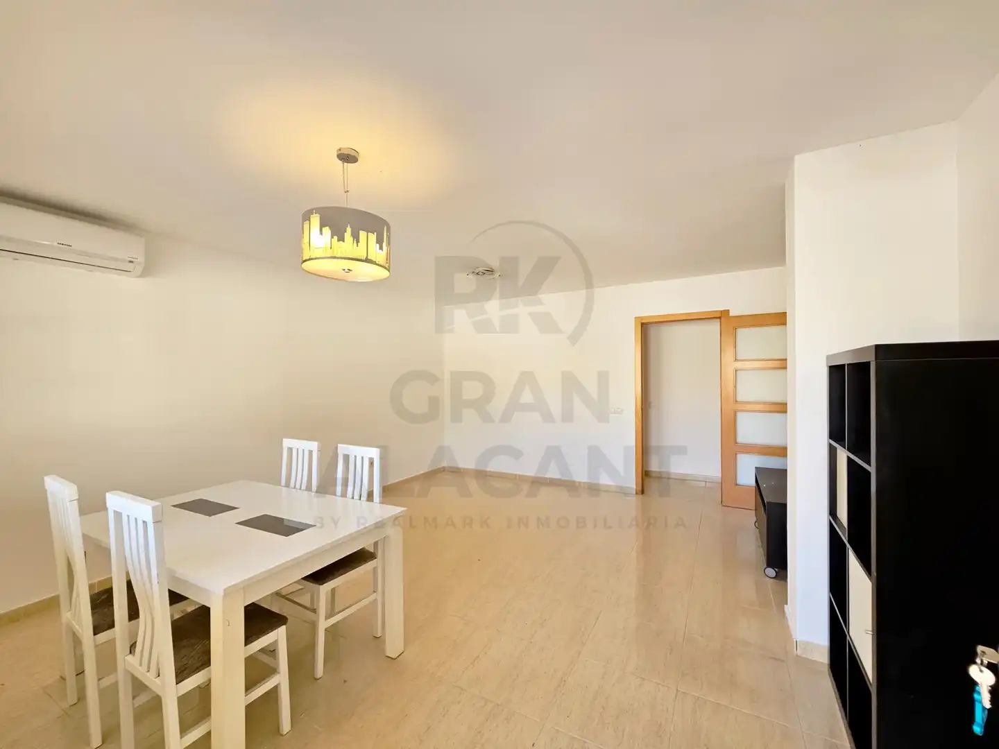 Vista exterior de Planta baja en venta en Santa Pola con Aire acondicionado, Calefacción y Jardín privado