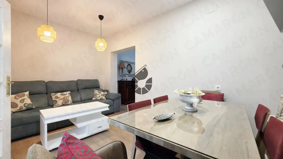 Living room of Detached homes for sale in Coria del Río  with Air Conditioner, Parquet flooring and Storage room