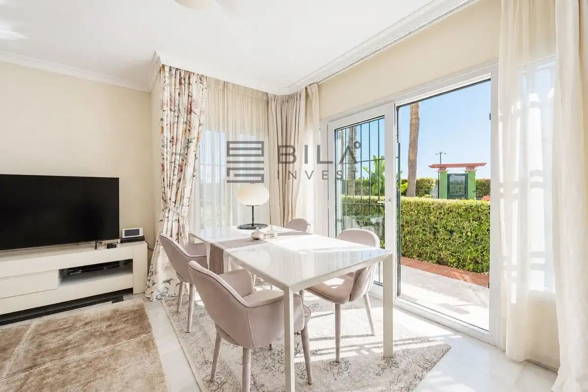 Flat with pool for sale in White Pearl Beach, imagen 8