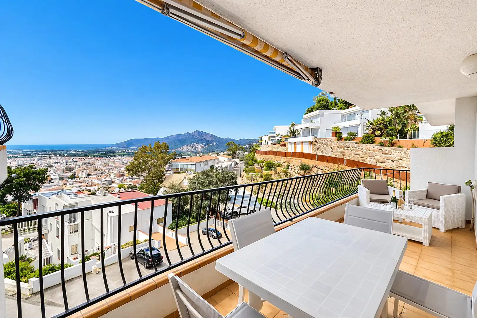 Wohnung zum Verkauf in Almadrava - Canyelles - Puig-Rom, imagen 3