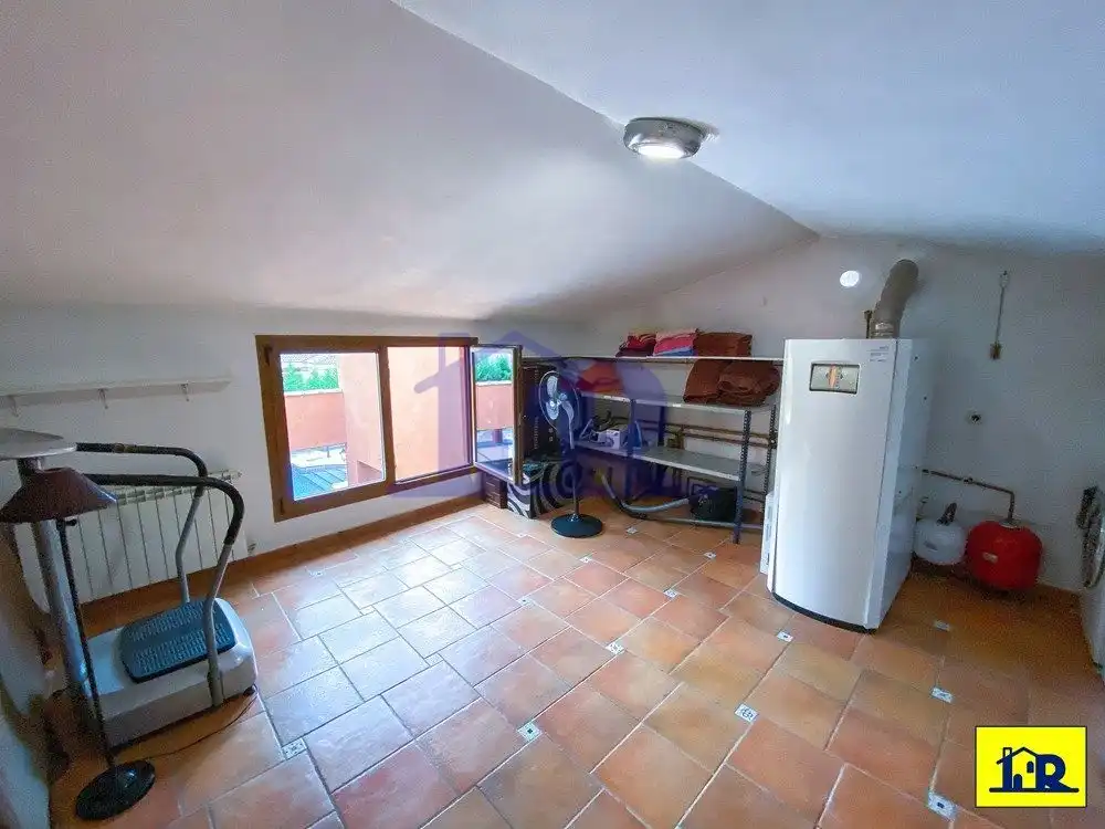 Houses for sale in Arcas del Villar  with Air Conditioner, Heating and Terrace